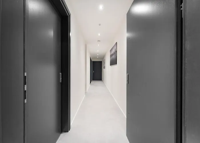 Apartment Hh 04 By Rockchair - Superhost Status - Modernes Mit Sonnigem Balkon & Premium Boxspringbetten In Winterhude - Geheimtipp *