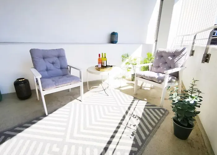Hh 04 By Rockchair - Superhost Status - Modernes Mit Sonnigem Balkon & Premium Boxspringbetten In Winterhude - Geheimtipp * Hamburg