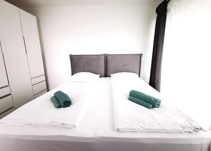 Hh 04 By Rockchair - Superhost Status - Modernes Mit Sonnigem Balkon & Premium Boxspringbetten In Winterhude - Geheimtipp Apartment Hamburg
